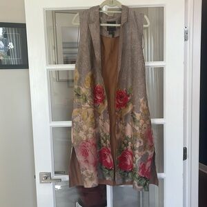 Suede like long vest floral